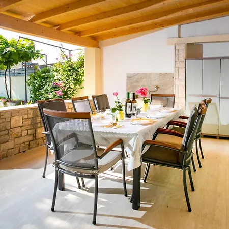 Villa House Ladonja With Private Pool