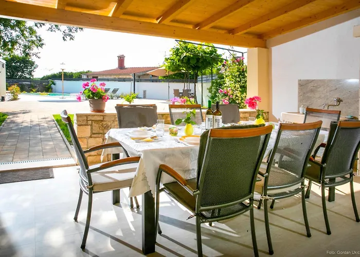 Βίλα House Ladonja With Private Pool Bale