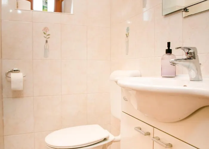 House Ladonja With Private Pool Villa