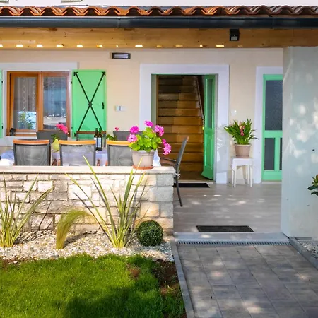 Villa House Ladonja With Private Pool