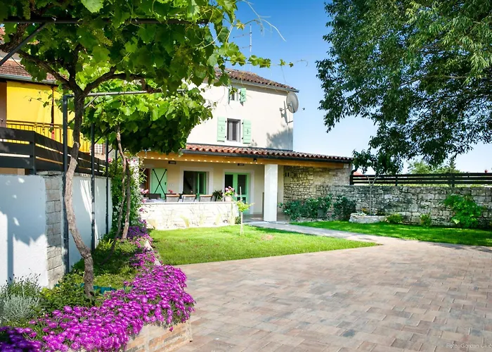 Villa House Ladonja With Private Pool *
