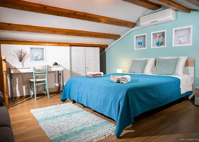 House Ladonja With Private Pool Villa
