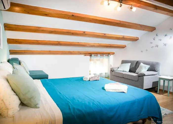 House Ladonja With Private Pool Villa