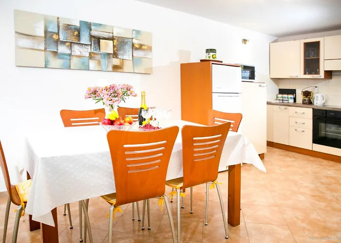 House Ladonja With Private Pool Villa Bale