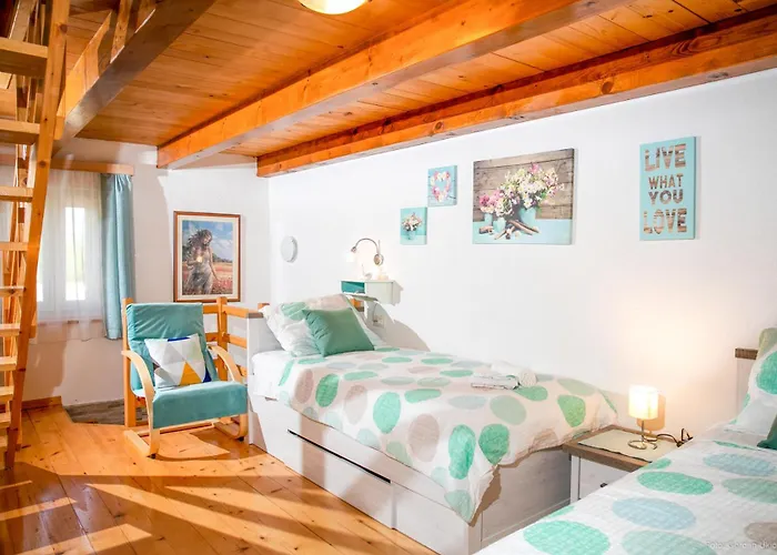 House Ladonja With Private Pool